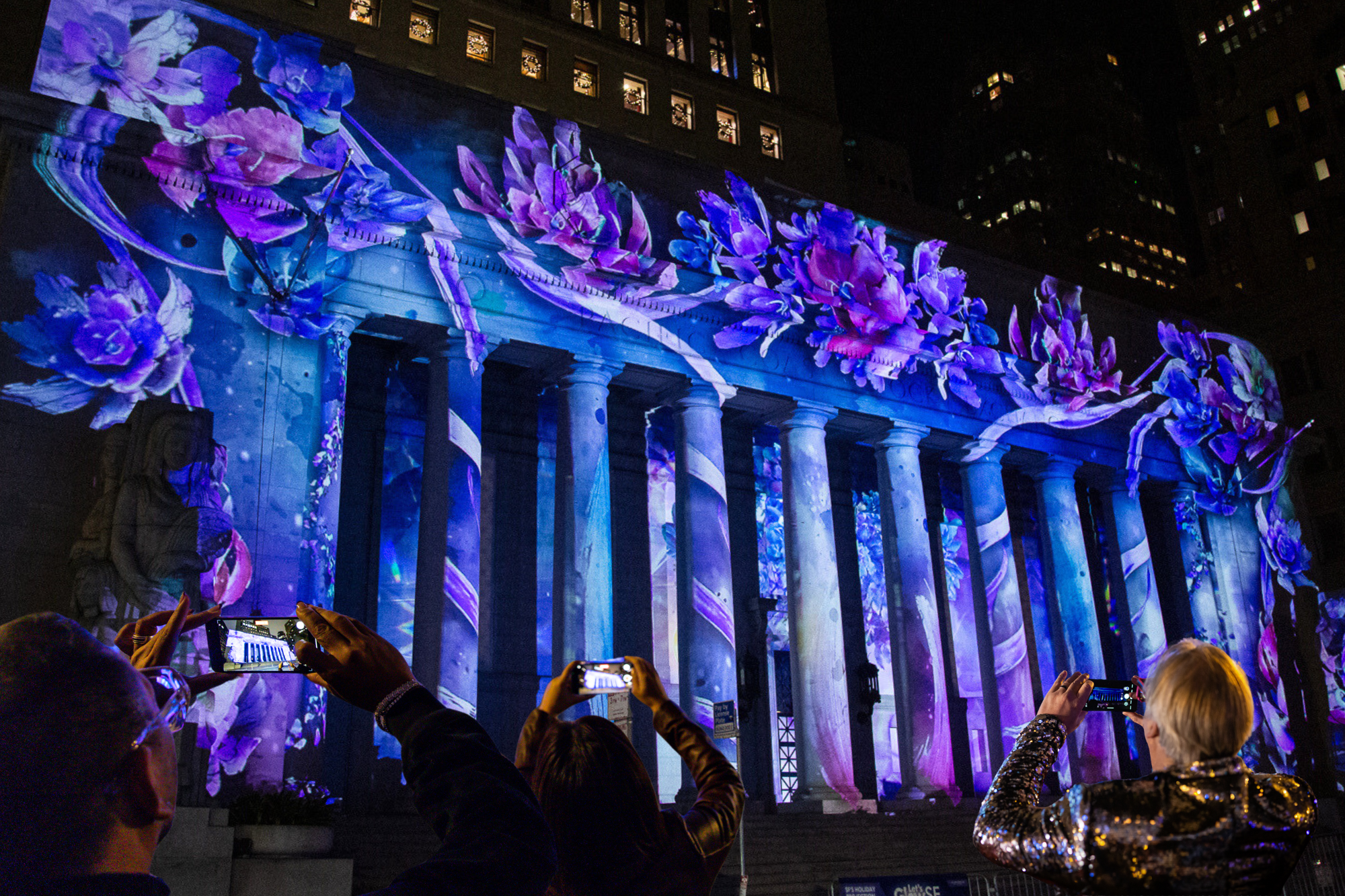 Downtown San Francisco comes alove with Lets Glow SF every December